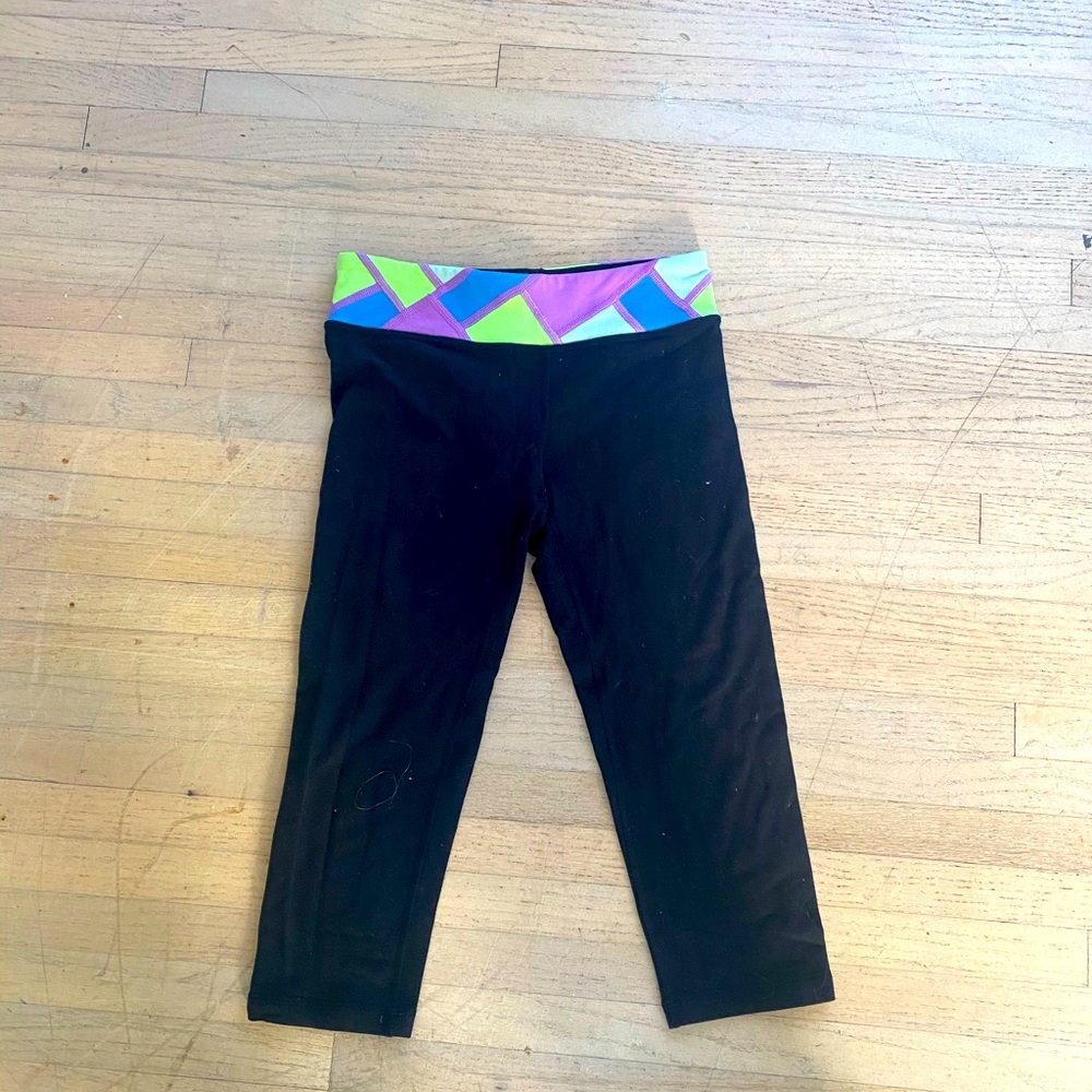 Reversible Ivivva Capri Leggings